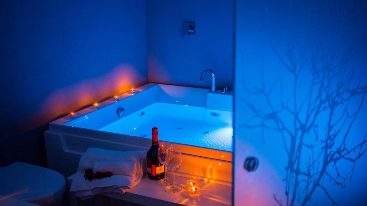 Etnea 208 Luxury Jacuzzi Suite Catane Extérieur photo