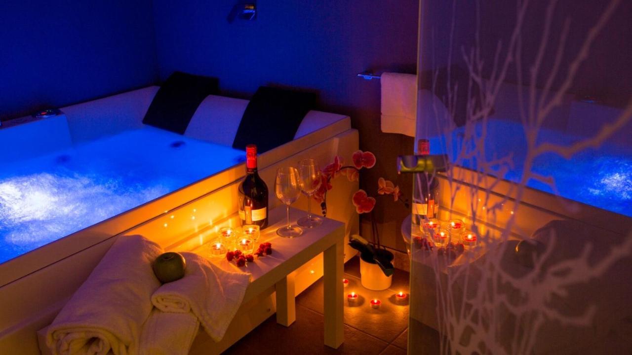 Etnea 208 Luxury Jacuzzi Suite Catane Extérieur photo