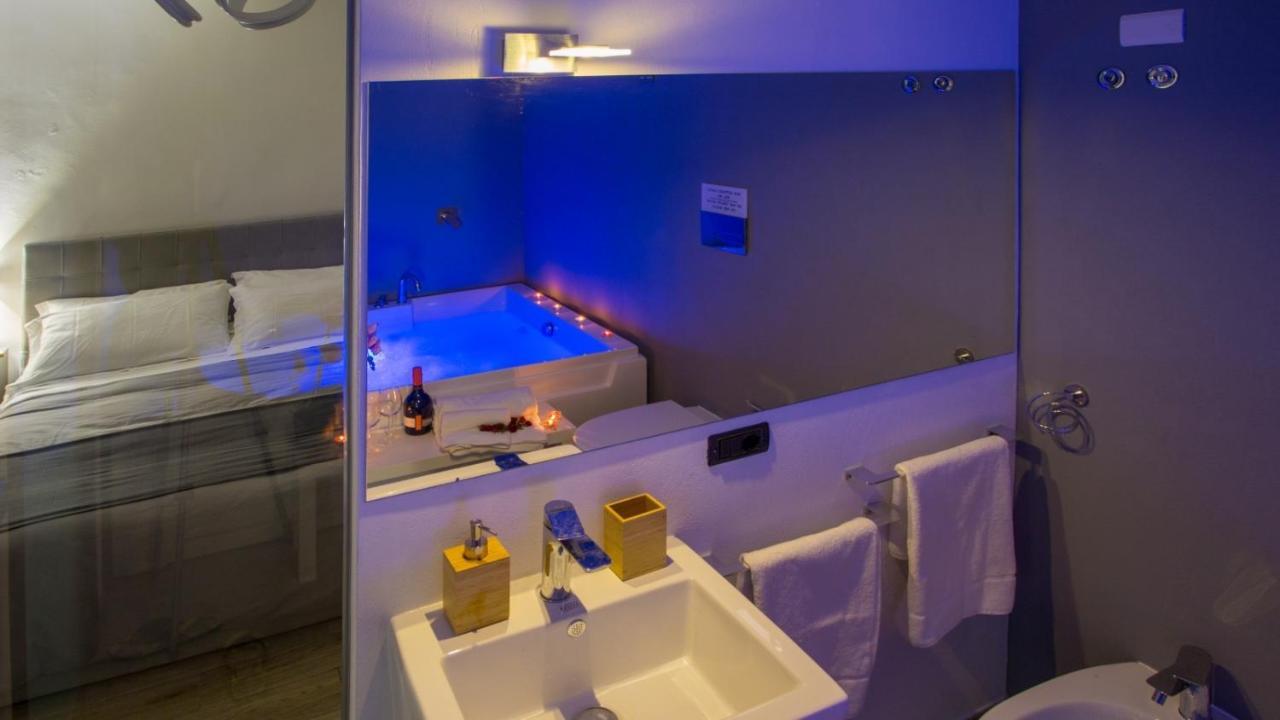 Etnea 208 Luxury Jacuzzi Suite Catane Extérieur photo