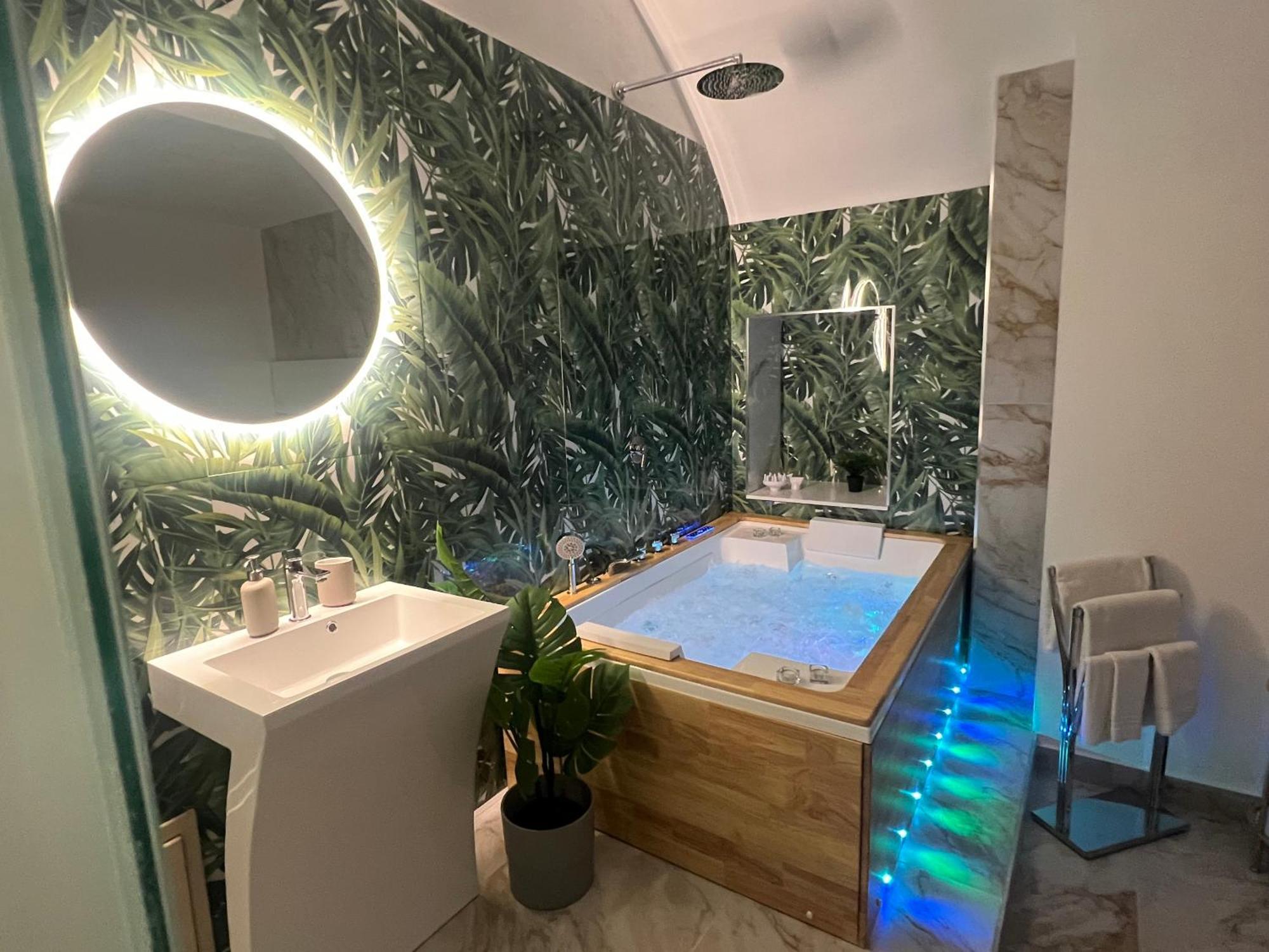 Etnea 208 Luxury Jacuzzi Suite Catane Extérieur photo